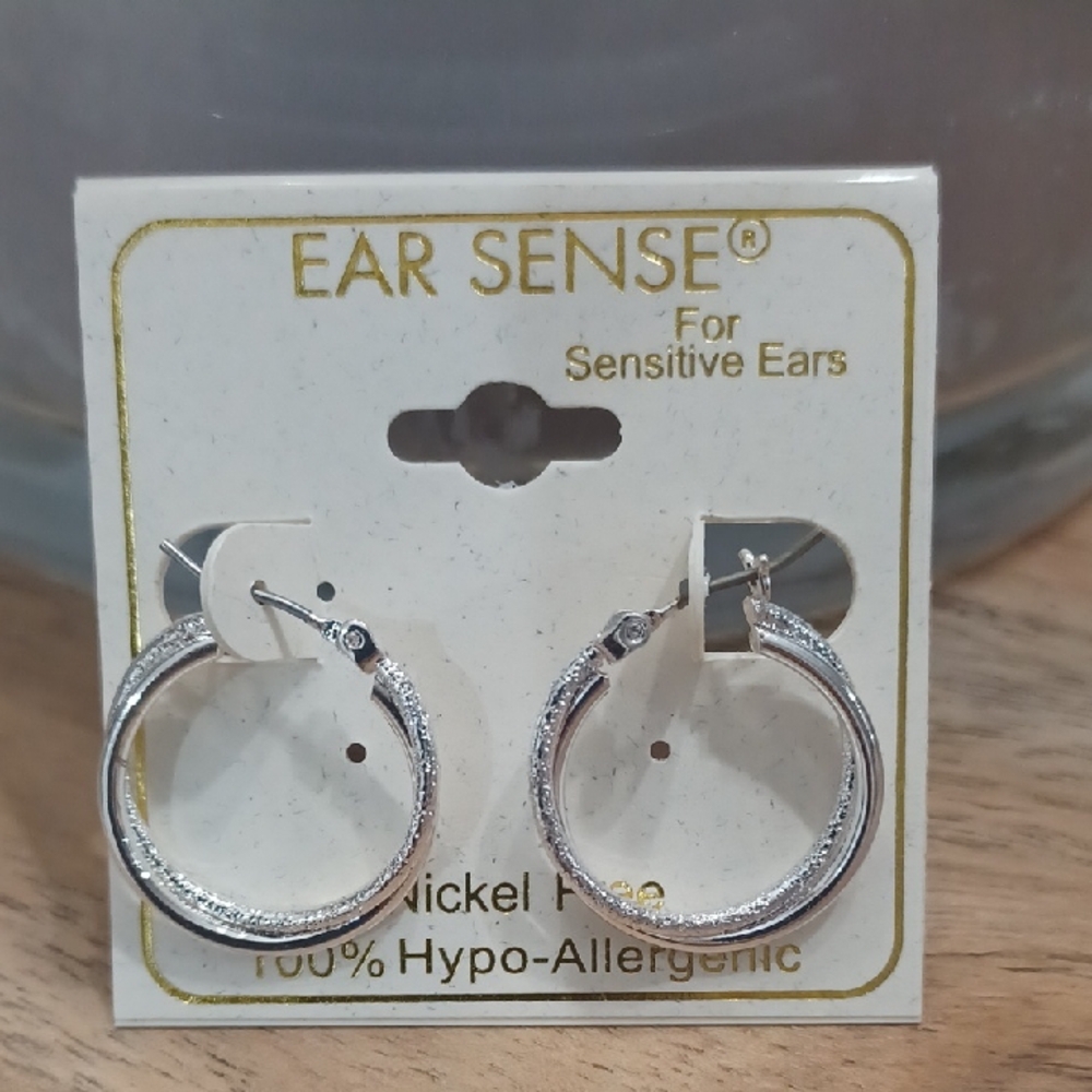 Ear Sense Silver Hoop Earrings